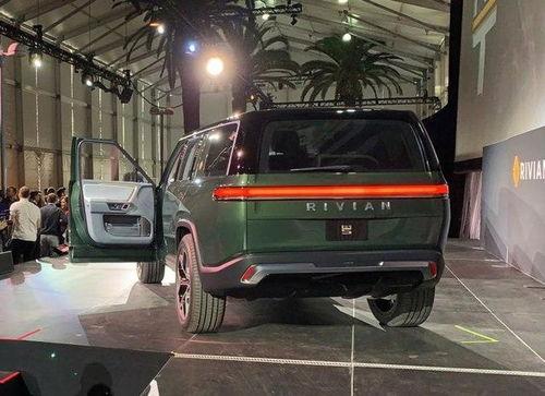 小鹏工厂员工爆料视频,揭秘智能汽车制造过程